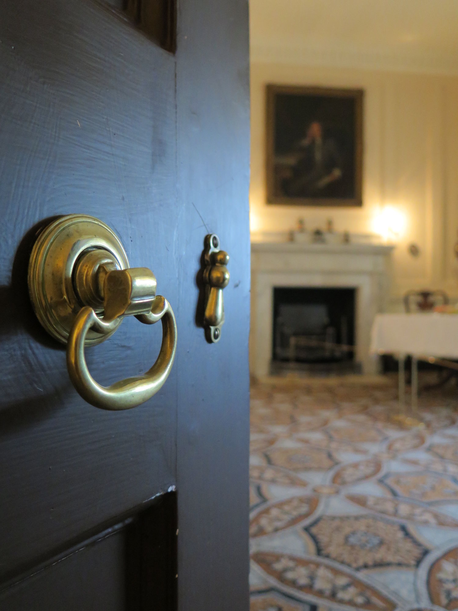 door handles manufacturers